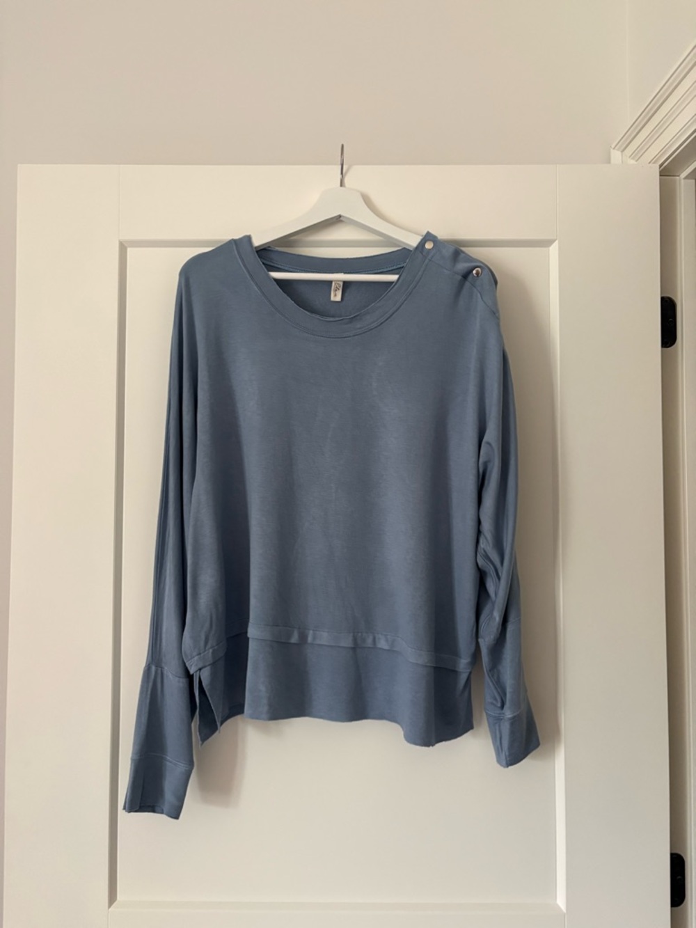 Women's Relaxed Slate-Blue Shoulder-Button Top